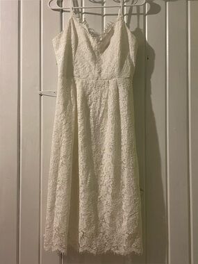 PROMESA winter white lace dress-small Like new